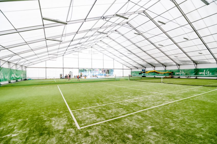  Corturi sportive /structuri