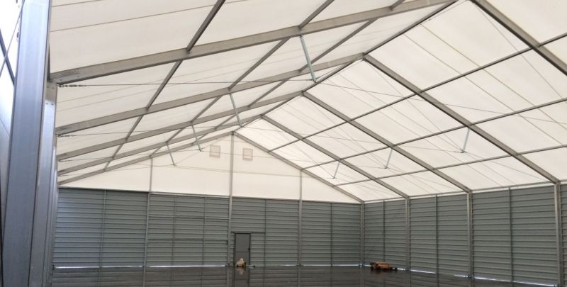 Hala-depozit Buszewo