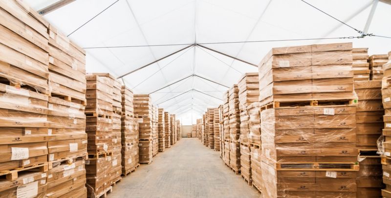 Hala-depozit Chociule