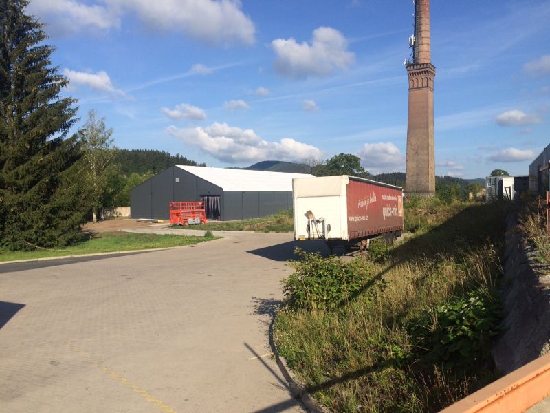 Hală izolată Głuszyca