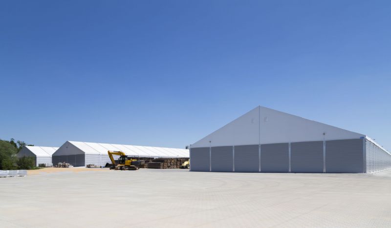 Hala-depozit Łęka Opatowska