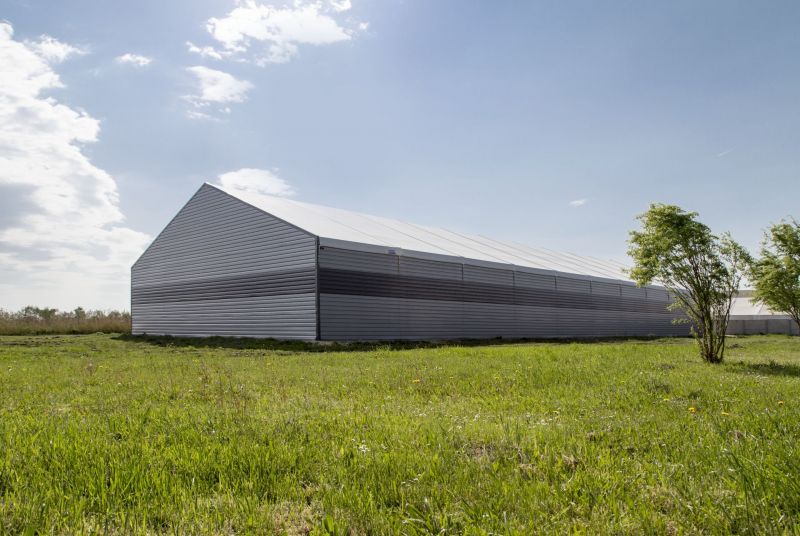 Hala-depozit Trębaczów