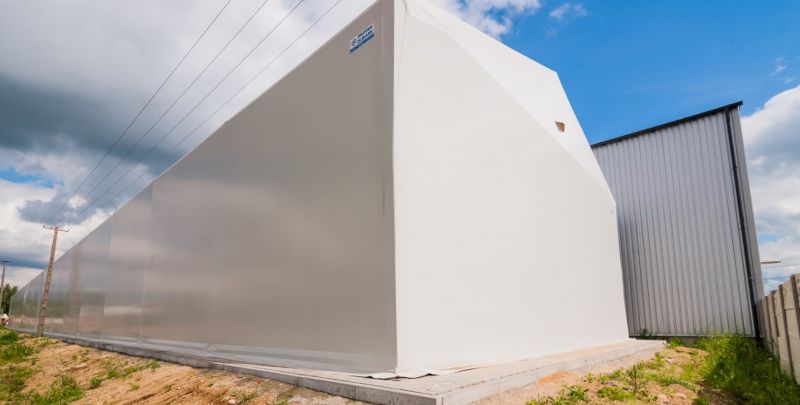 Hala-depozit Żuromin