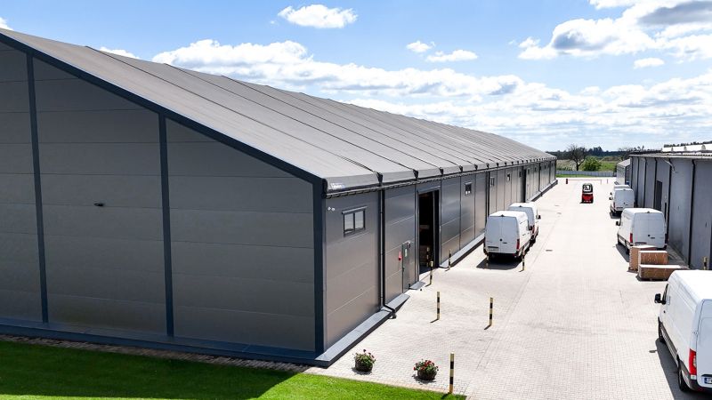 Hala industrială mobilei